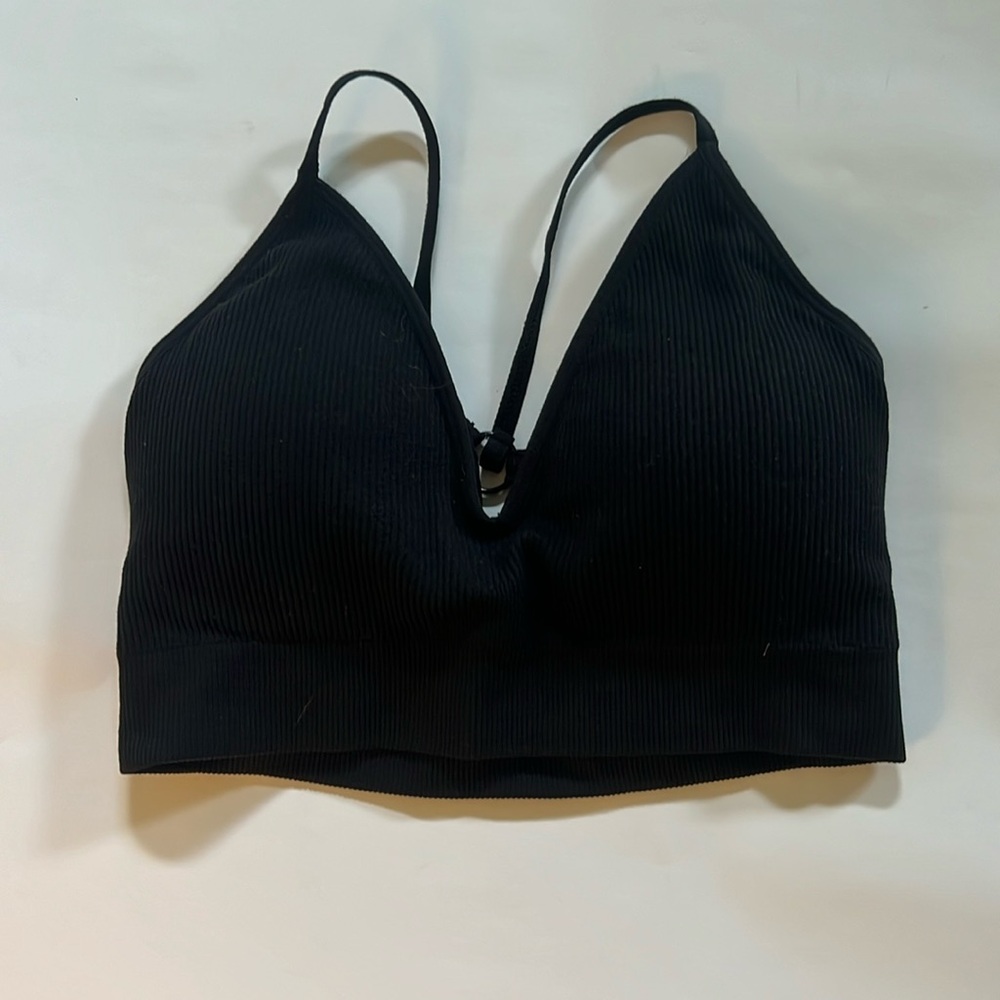 NVGTN bra size small. Perfect for little boobs who want a PERFECT PUSH UP